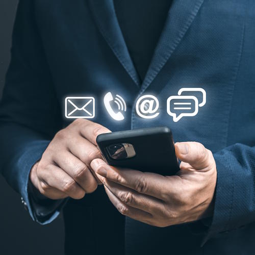 contacter l'agence amrketing image avec tous les pictogrammes de contact